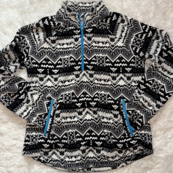 T by Talbots Half Zip Geo Print Fleece Pullover Kangaroo🦘Pocket, Size P - Picture 3 of 15